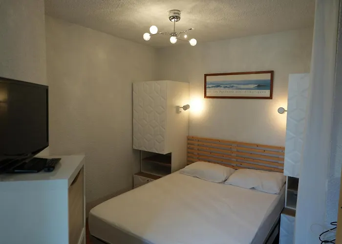 4 Personnes, Ascenseur, Balcon, 100 M Du Telecabine * كوتيريه