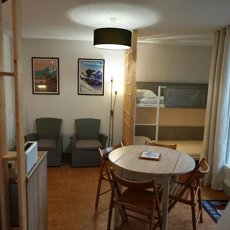 4 Personnes, Ascenseur, Balcon, 100 M Du Telecabine Cauterets